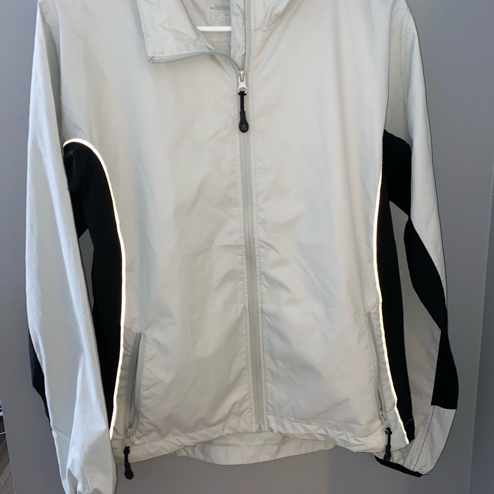Women’s reflective jacket